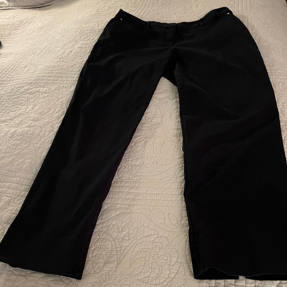 Jones black pants with ankle vent. Size 10.